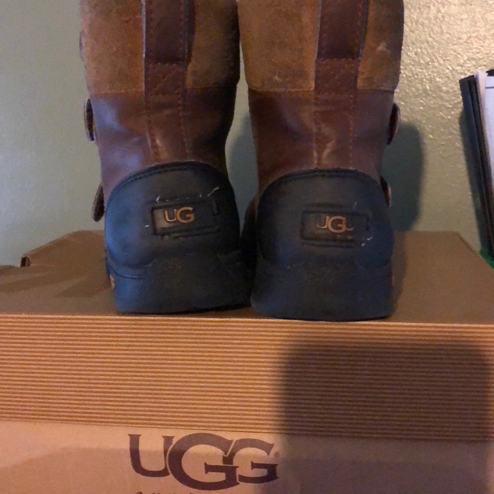 Boys Ugg boots